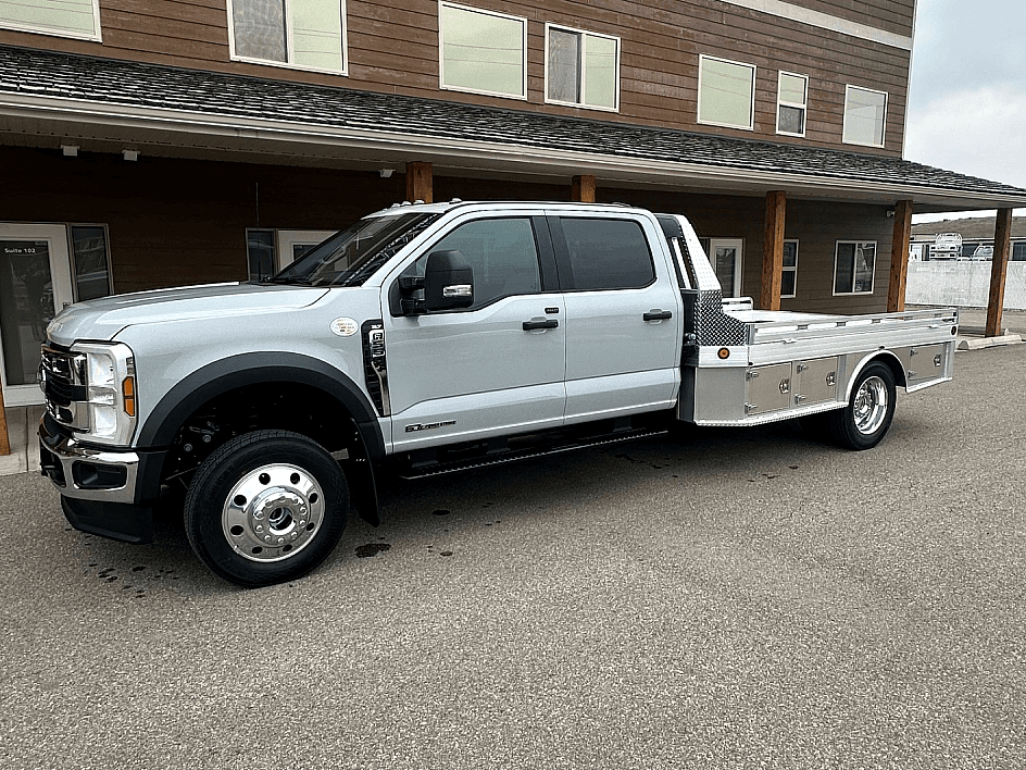 2026 FORD F-550 XLT